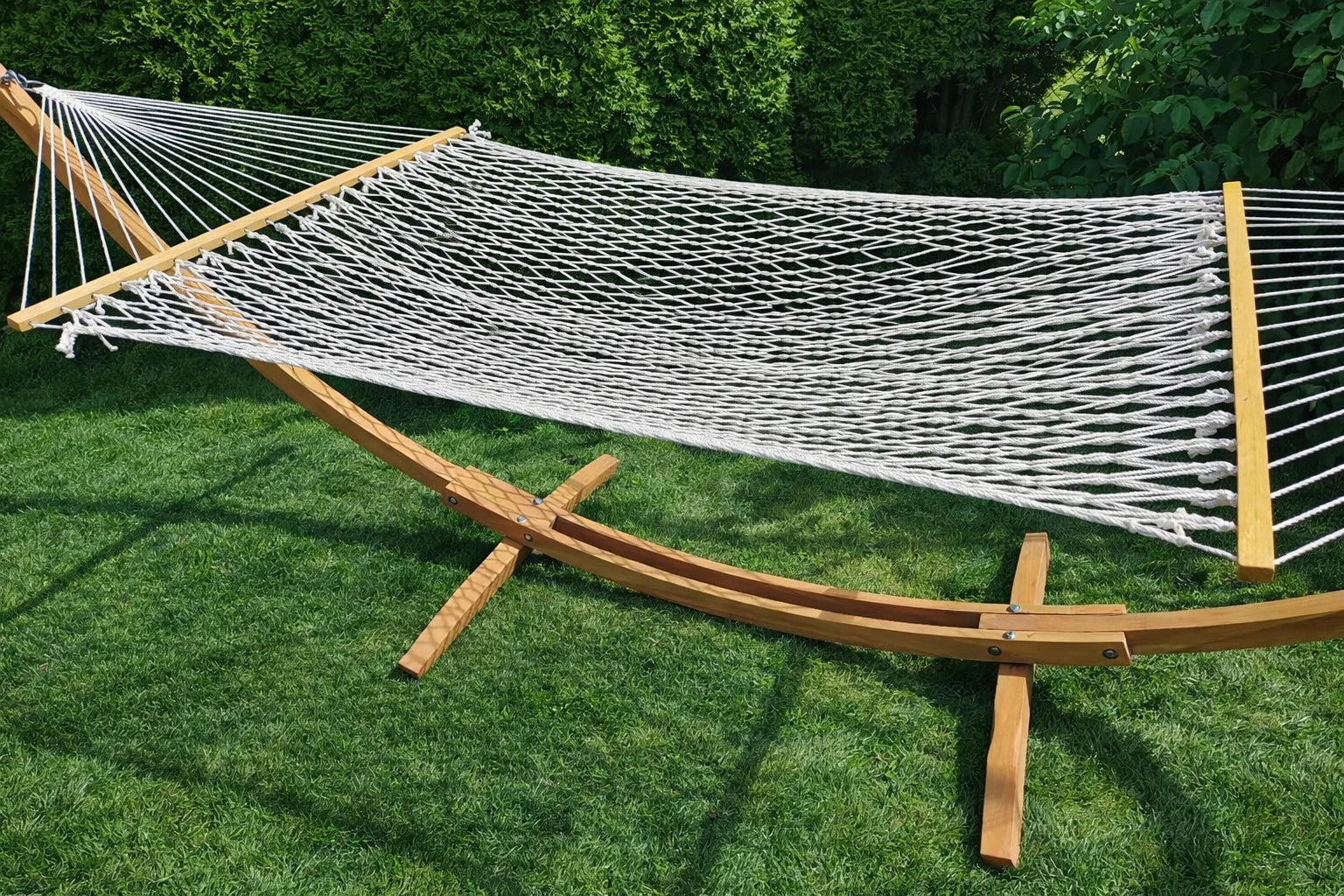 Premium Eucalyptus Wood Hammock Stand – Durable Outdoor Frame
