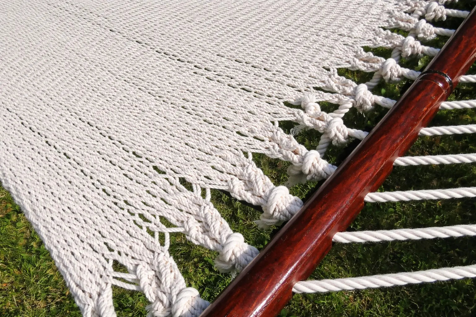 Deluxe Polyester Rope Hammock with 3-Beam Stand