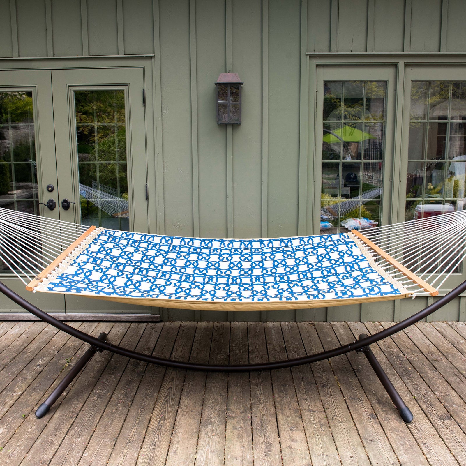 Quilted Fabric Spreader Bar Hammock