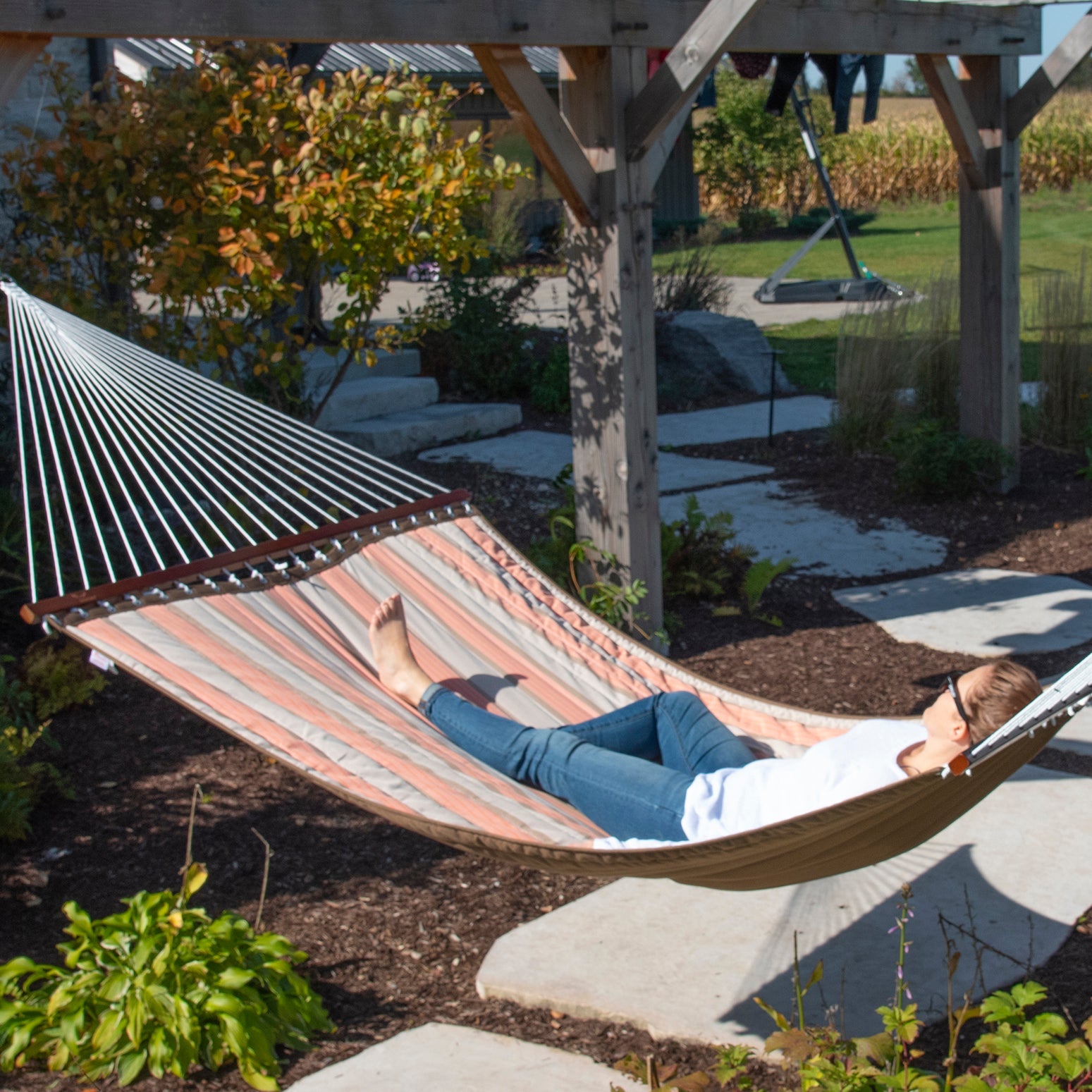 Sunbrella® Quilted Spreader Bar Hammock