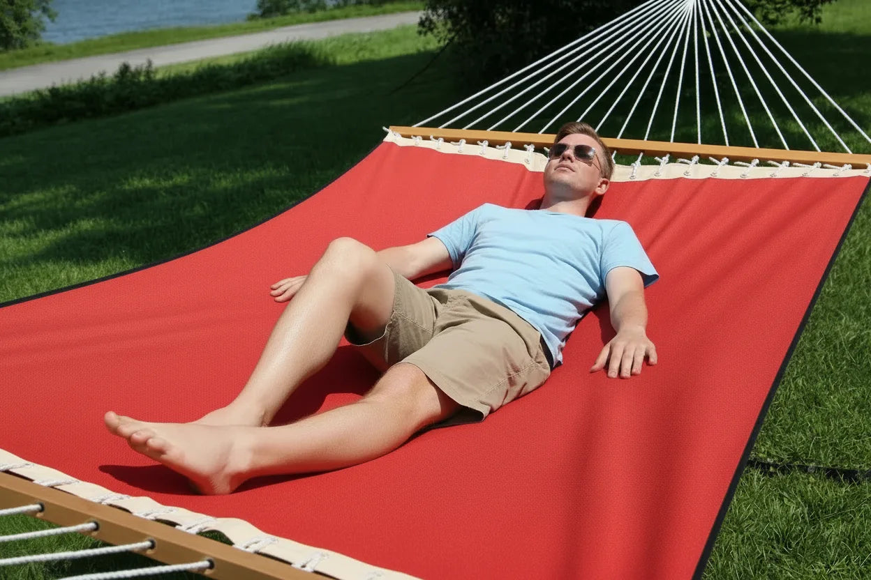 Poolside | Lake Hammock with 3-Beam Stand