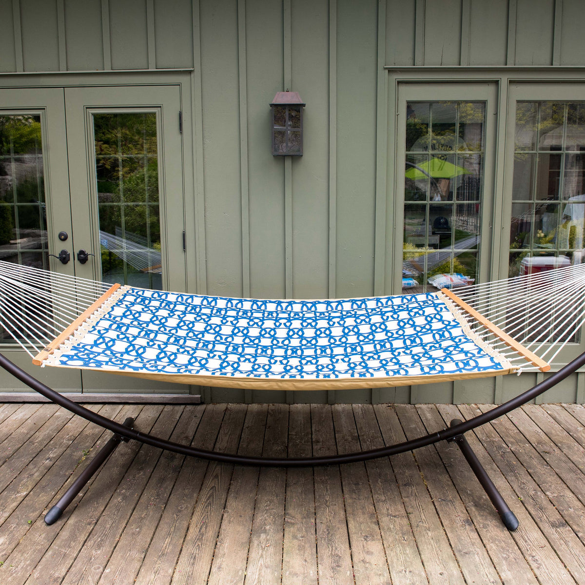 Quilted Fabric Spreader Bar Hammock