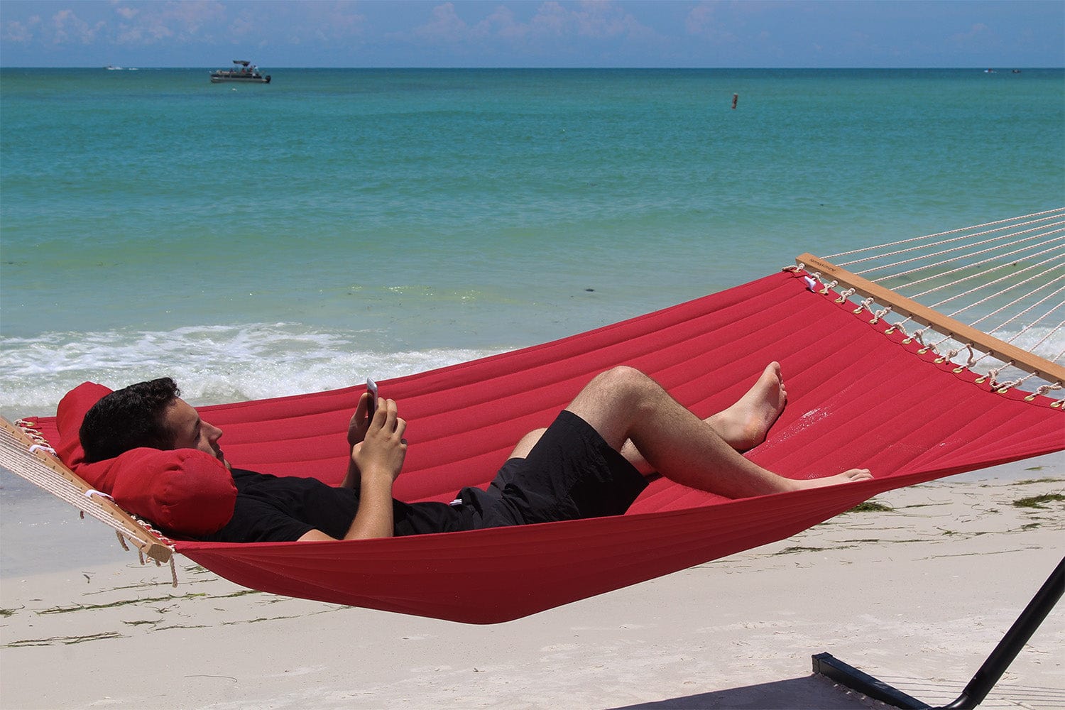 Hammock Universe Hammocks Olefin Double Quilted Hammock with Matching Pillow and Eco-Friendly Bamboo Stand