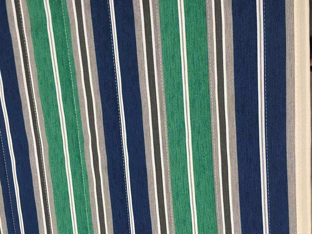 Hammock Universe USA Deluxe Quilted Hammock with Bamboo Stand