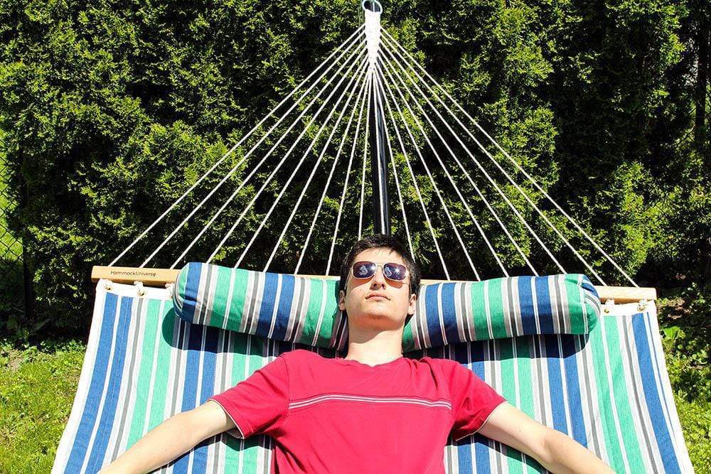 Hammock Universe USA Deluxe Quilted Hammock with Bamboo Stand